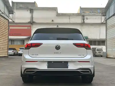 Volkswagen Golf 2023