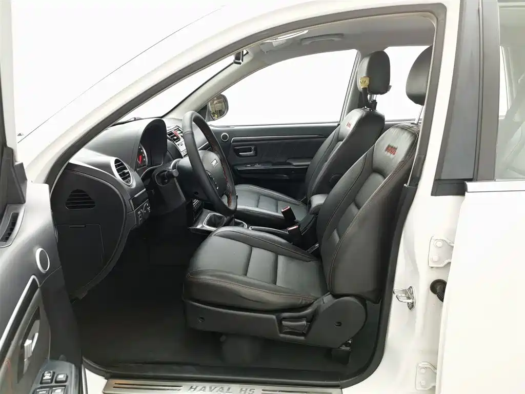 Haval H5 Classic 2015 — фото 10