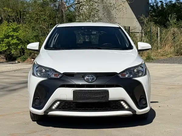 Toyota Yaris L 2016