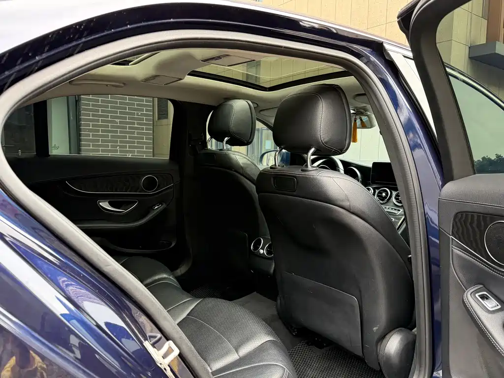 Mercedes-Benz C-Class 2015
