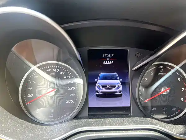 Mercedes-Benz V-Class 2020