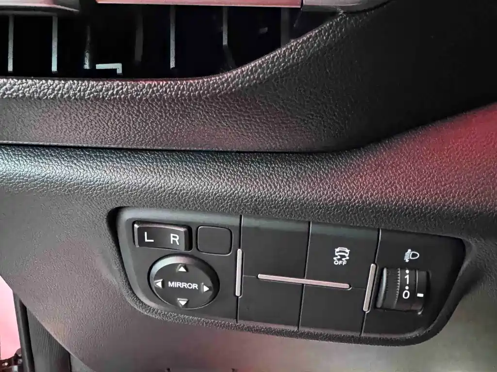 Changan Eado 2023 — фото 16
