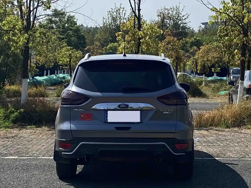 Ford Kuga 2016 — фото 3