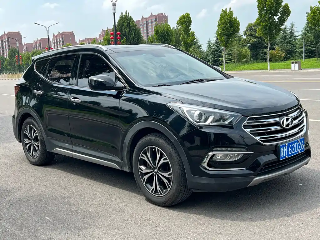 Hyundai Santa Fe 2017 — фото 3