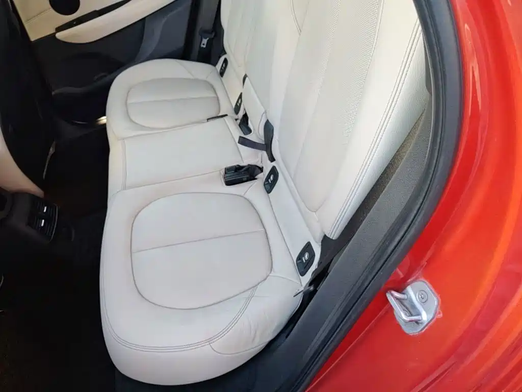 BMW 2 Series Station Wagon 2017 — фото 17