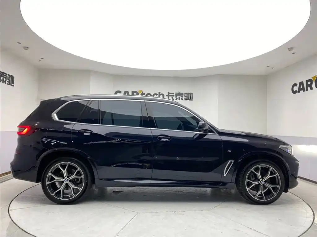 BMW X5 2023 — фото 4