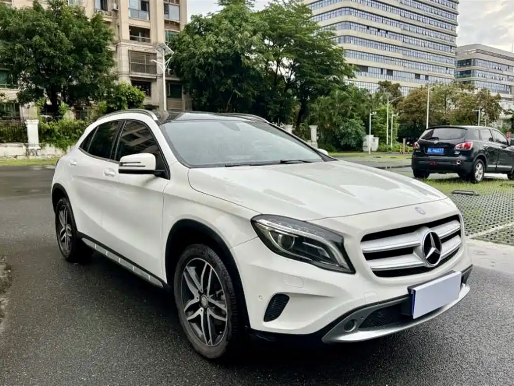 Mercedes-Benz GLA 2016 — фото 3