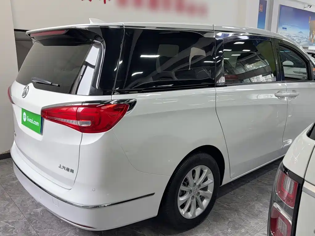 Buick GL8 2019
