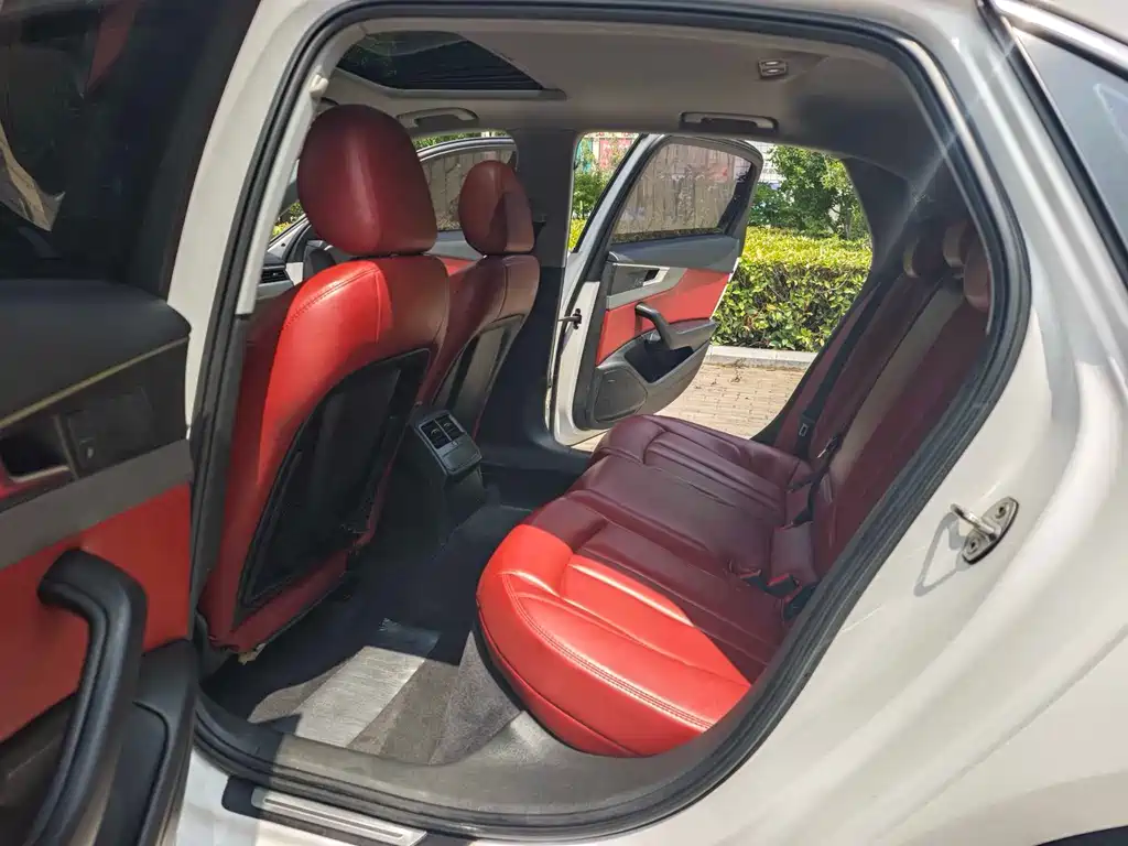 Audi A4L 2018