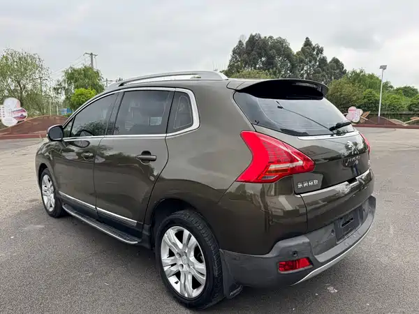 Peugeot 3008 2013