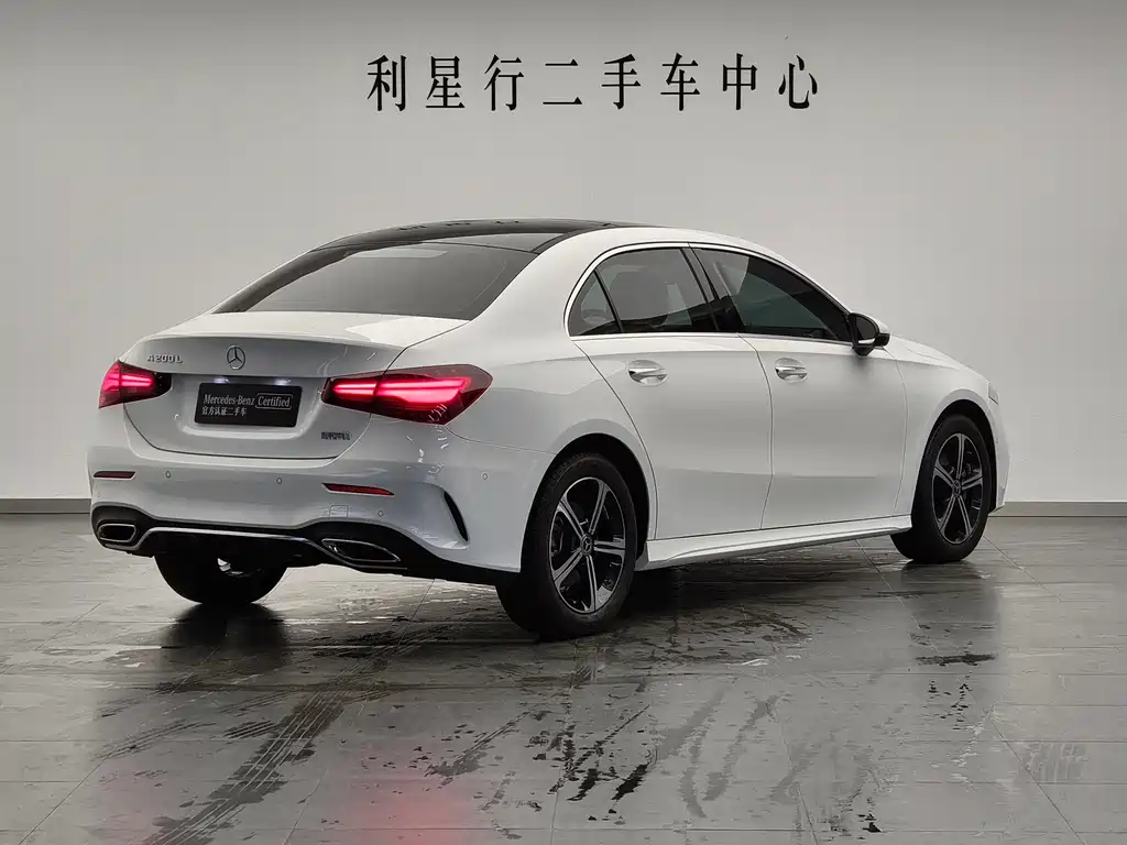 Mercedes-Benz A-Class 2023 — фото 2