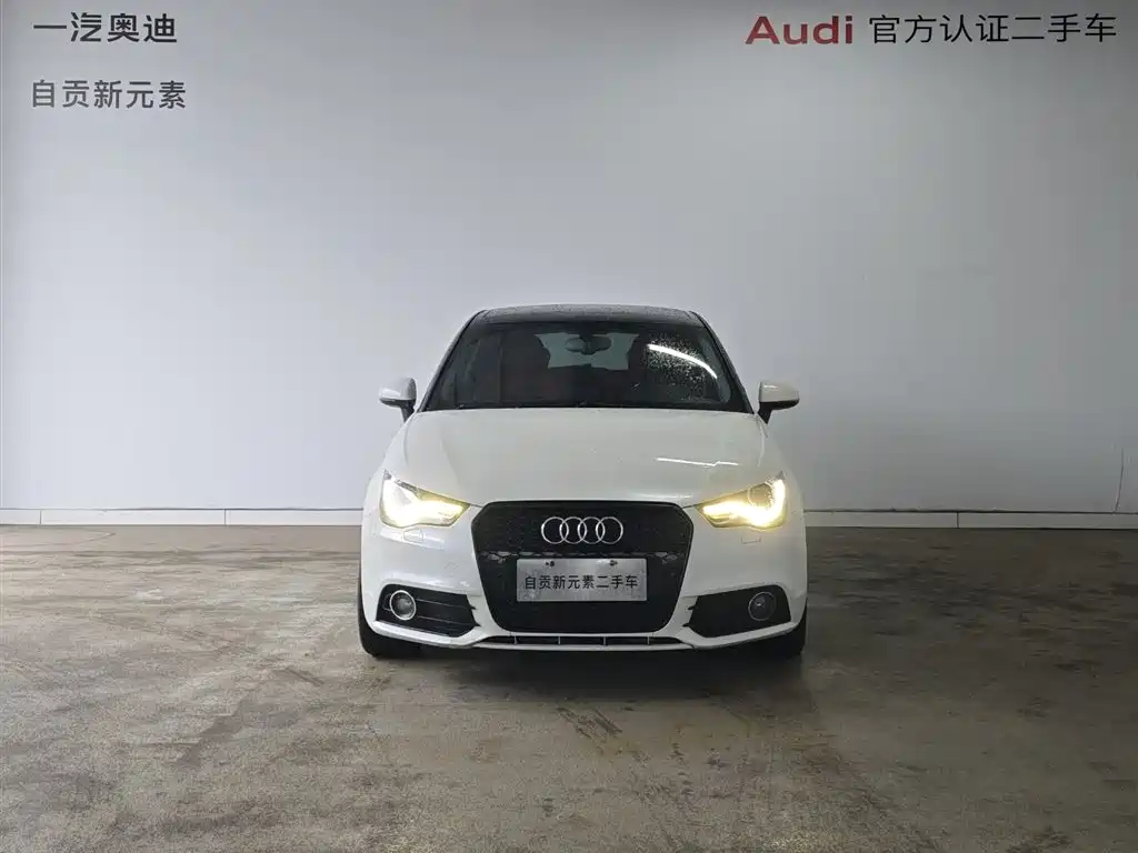 Audi A1 2011 — фото 16