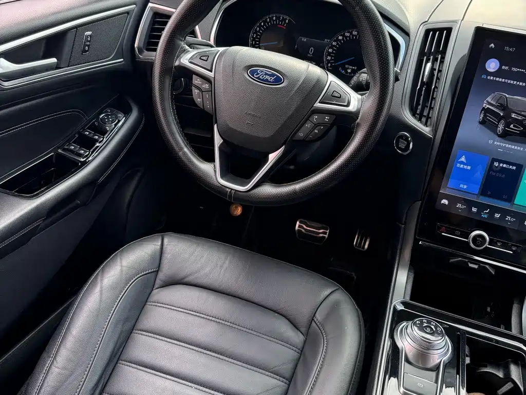 Ford Edge 2020 — фото 12