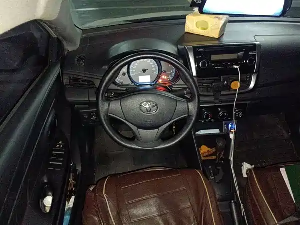 Toyota Yaris L 2019