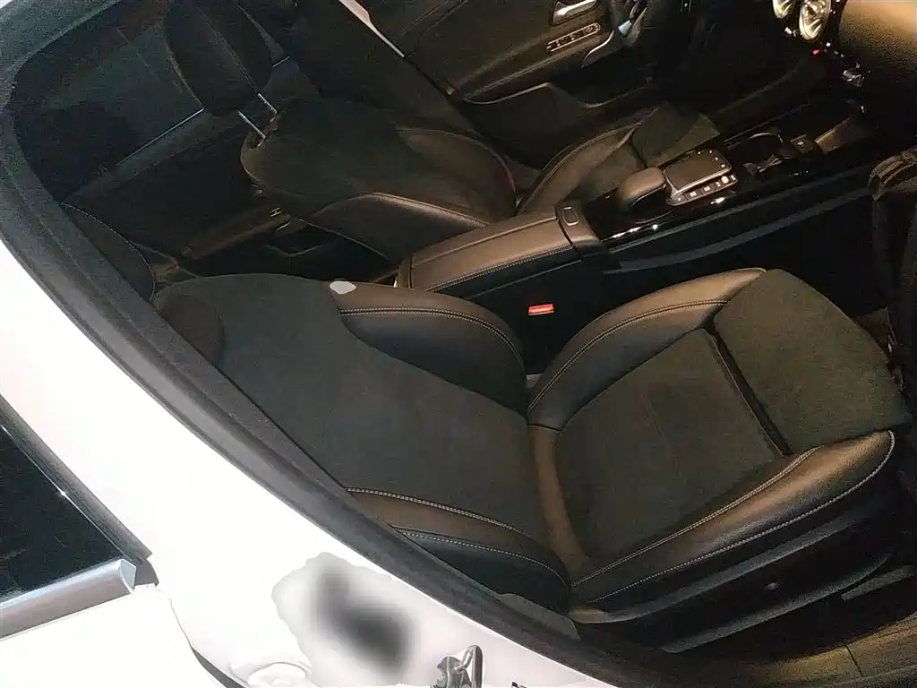 Mercedes-Benz A-Class 2020 — фото 21