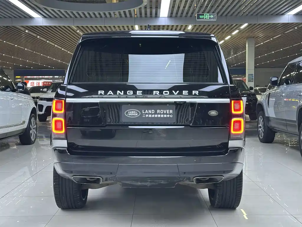 Land Rover Range Rover 2020 — фото 14
