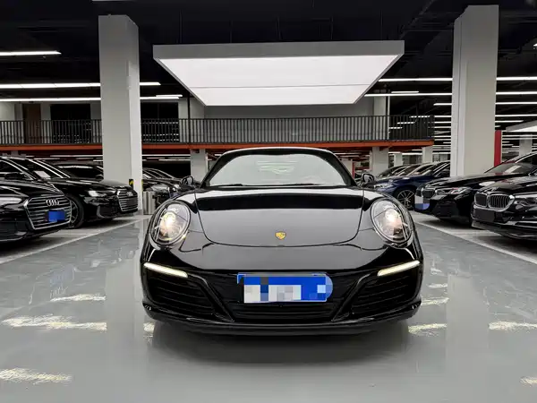 Porsche 911 2018