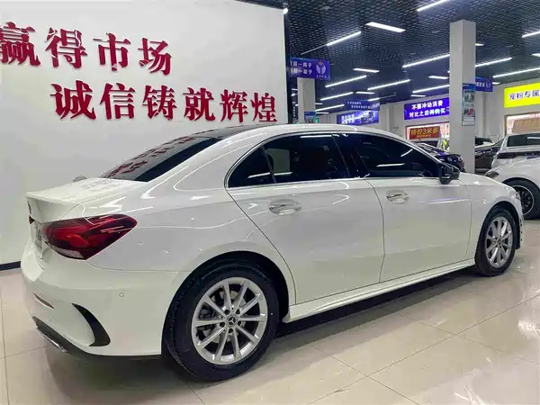 Mercedes-Benz A-Class 2021
