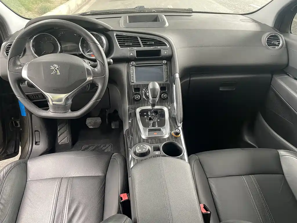 Peugeot 3008 2014 — фото 11