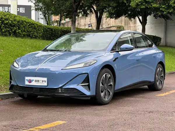 Hongqi Tiangong 05 2025