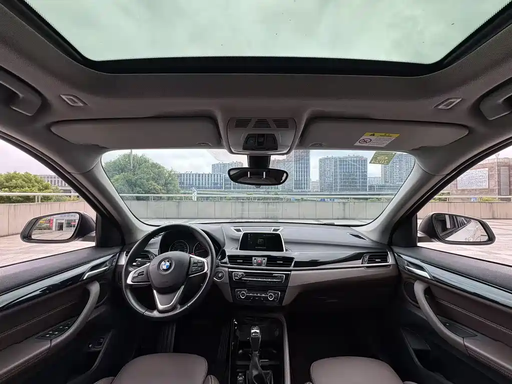 BMW X1 New Energy 2018 — фото 12