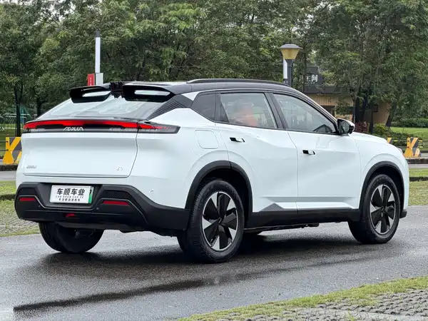 Dongfeng Fengshen L7 2024
