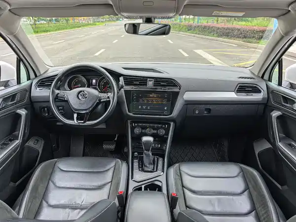 Volkswagen Tiguan L 2020