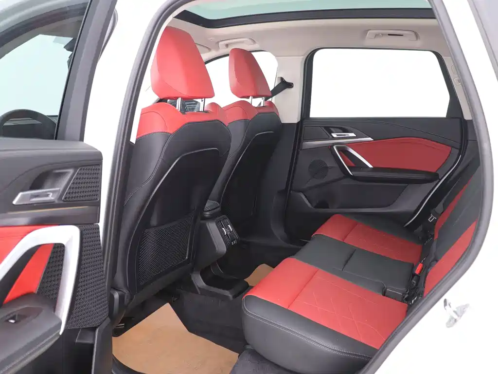 BMW X1 2024 — фото 15