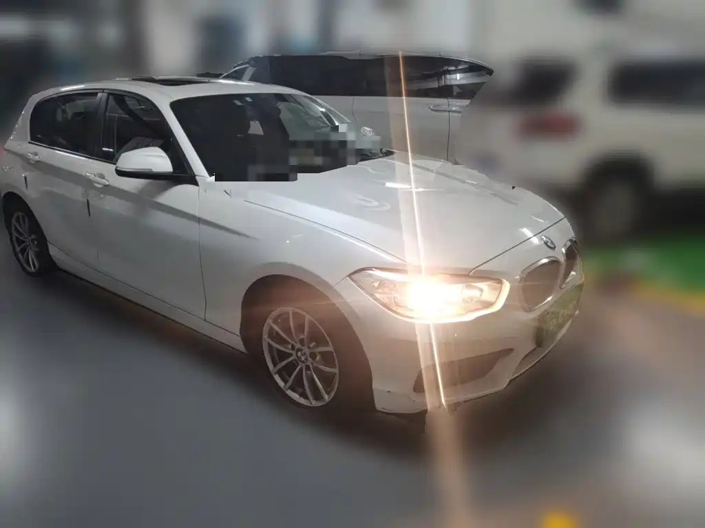 BMW 1 Series 2018 — фото 3