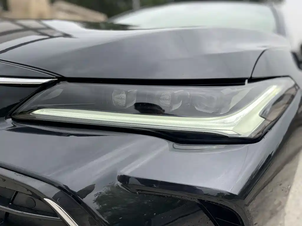 Toyota Avalon 2022 — фото 17