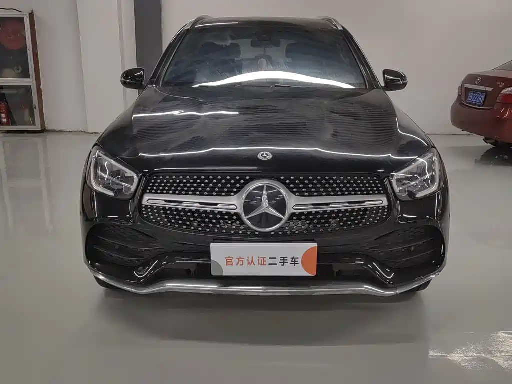 Mercedes-Benz GLC 2021 — фото 1