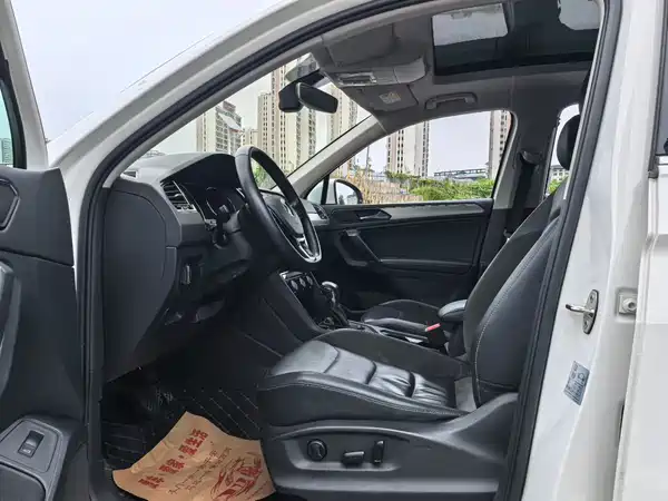 Volkswagen Tiguan L 2020