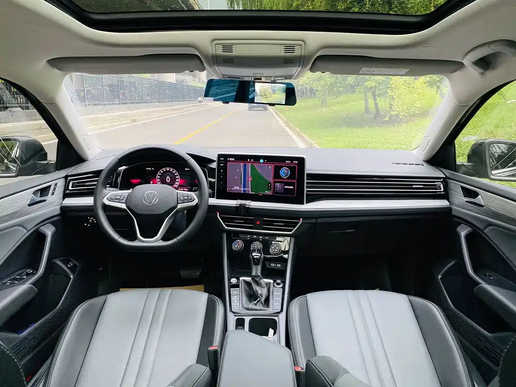 Volkswagen Sagitar 2026