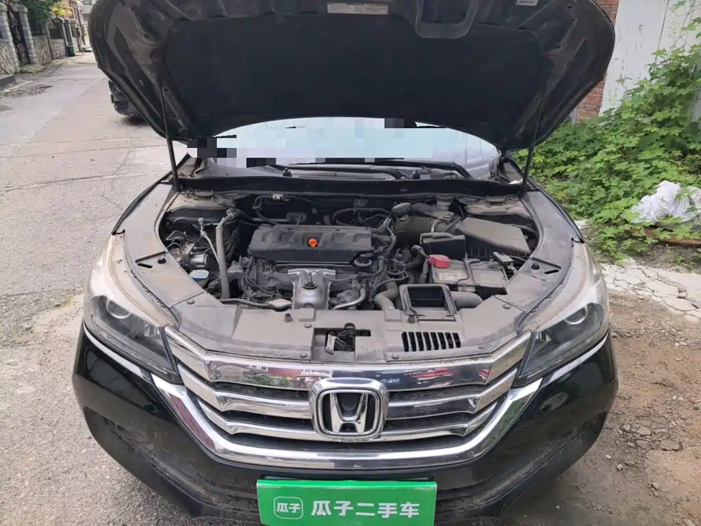 Honda Accord 2015 — фото 16