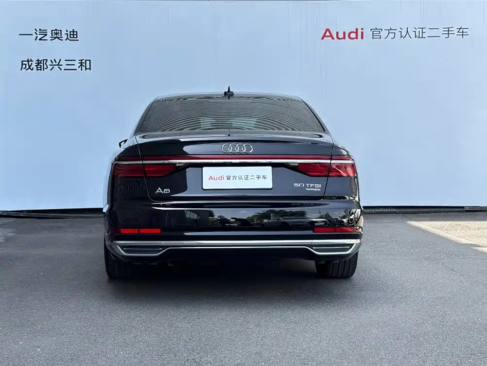 Audi A8 2021 — фото 5