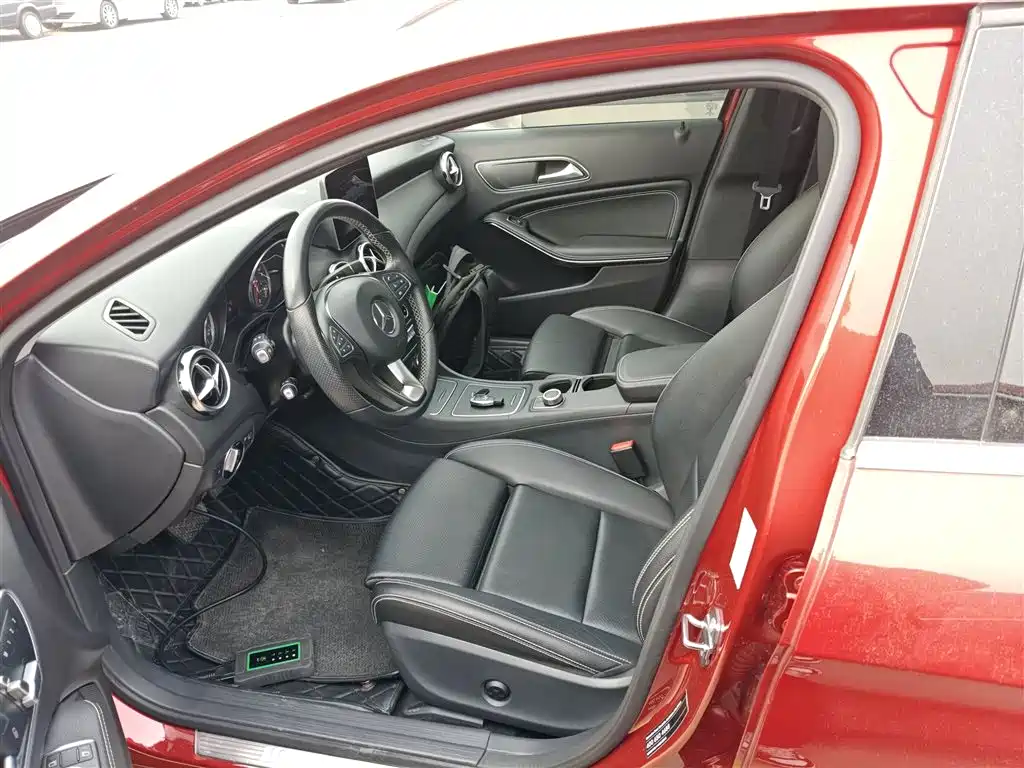Mercedes-Benz GLA 2019 — фото 11