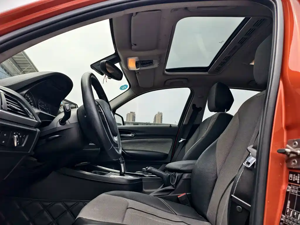 BMW 1 Series 2013 — фото 13