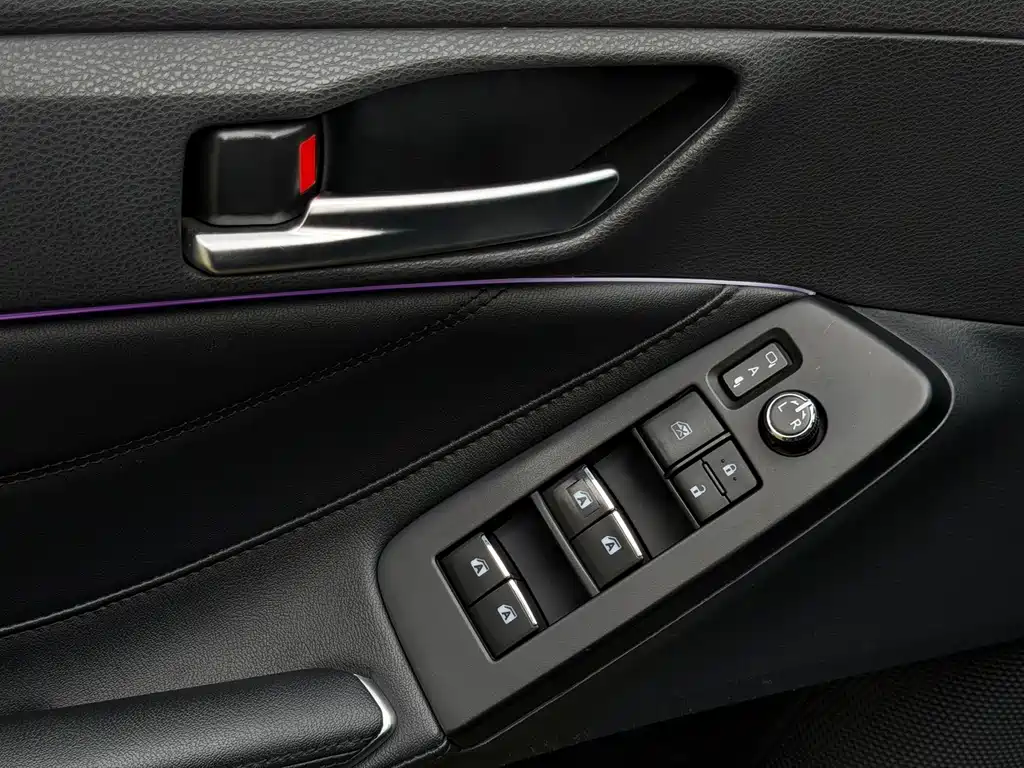 Toyota Avalon 2023 — фото 8
