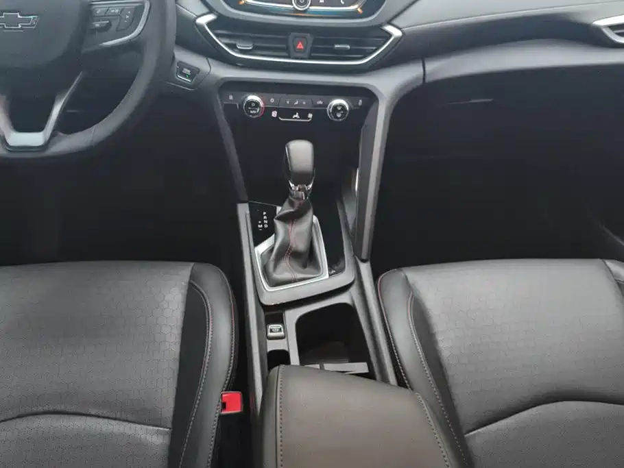 Chevrolet Orlando 2019 — фото 16