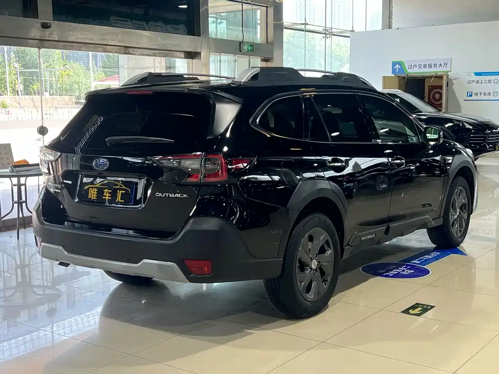 Subaru Outback 2022 — фото 4