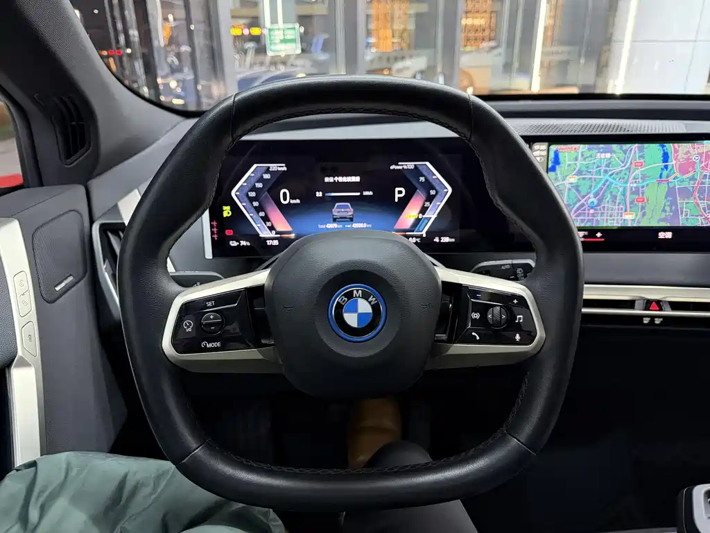 BMW iX 2023 — фото 10