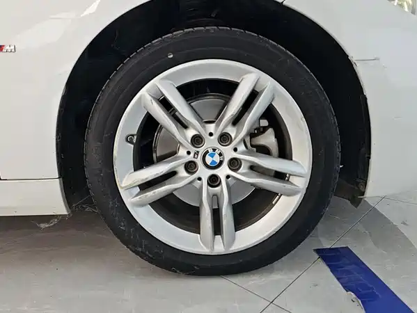 BMW 1 Series 2022