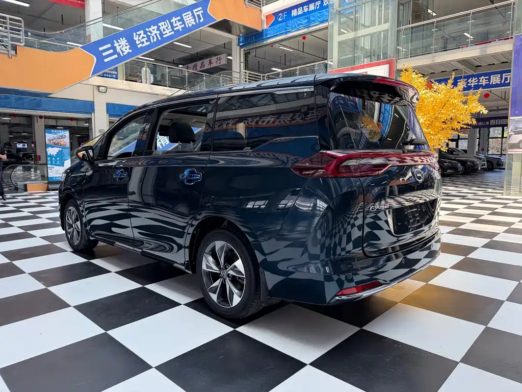 GAC Trumpchi M6 2022 — фото 18