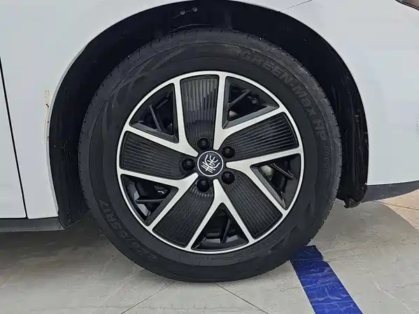 BYD Qin L 2025