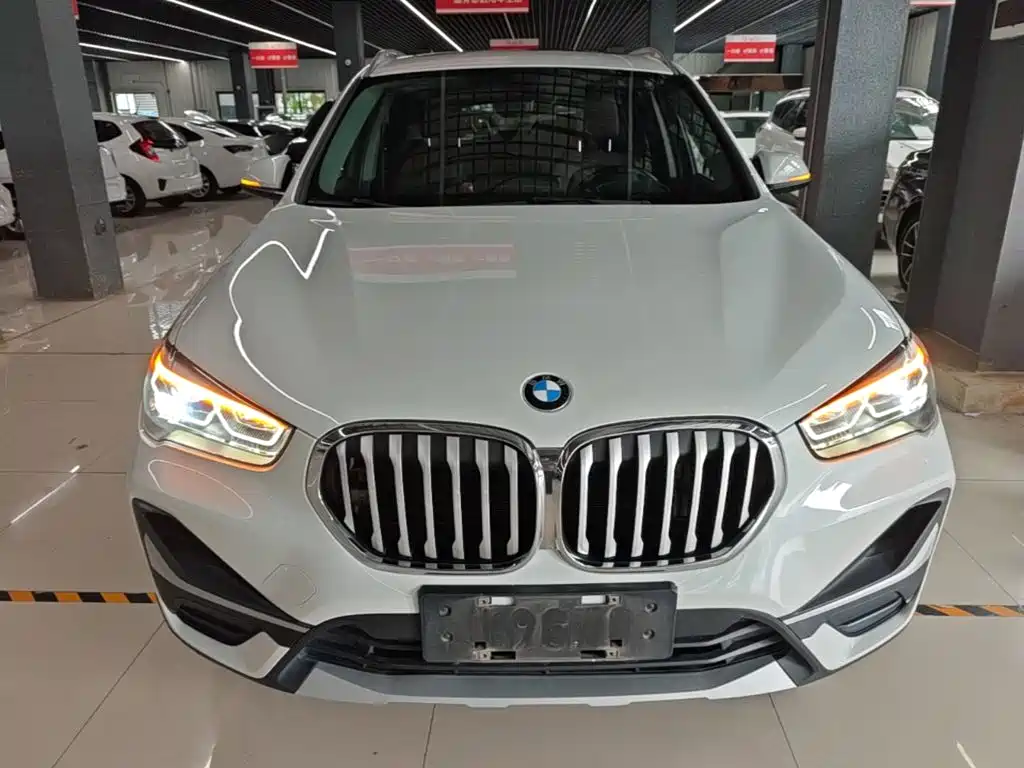 BMW X1 2020 — фото 3