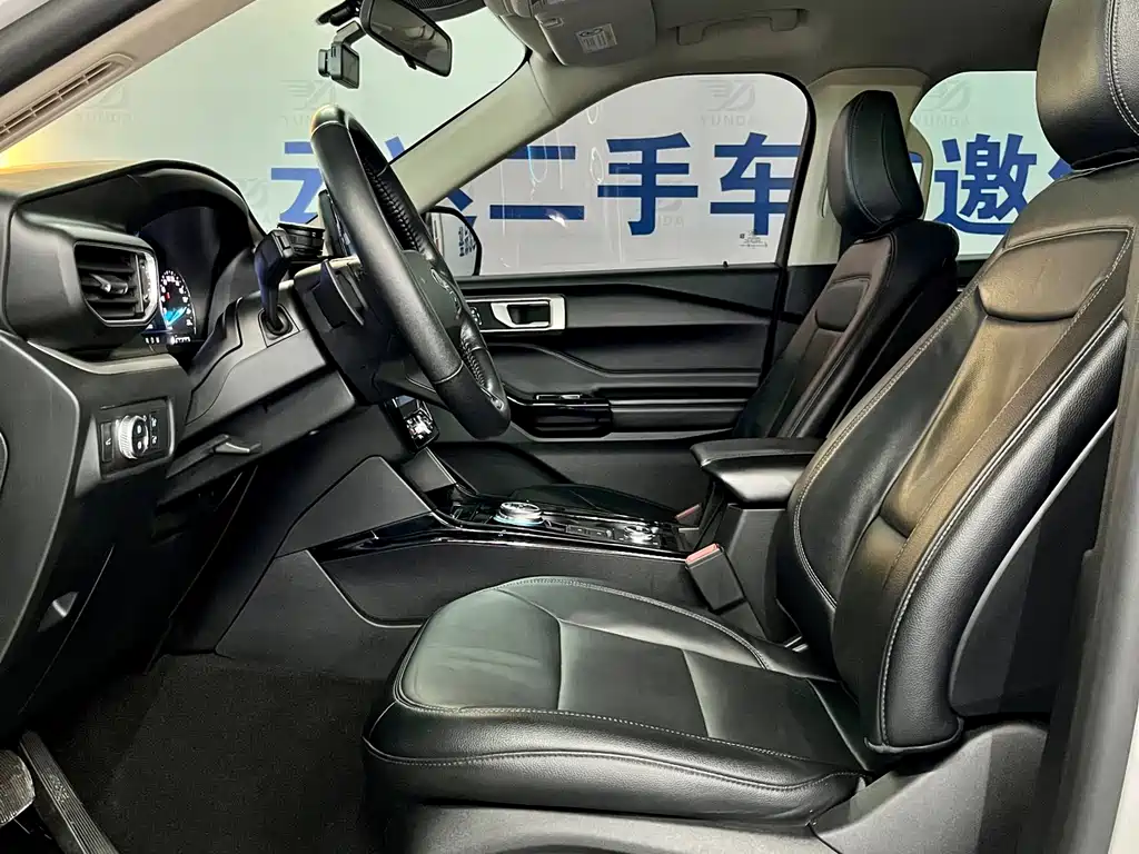 Ford Explorer 2021 — фото 11