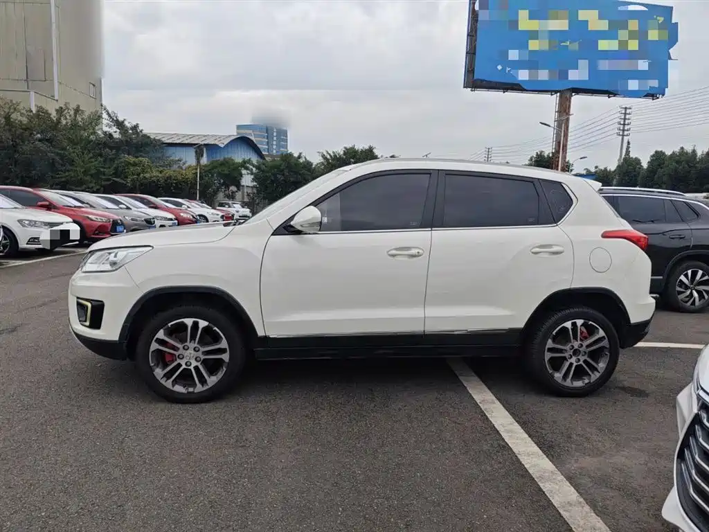 BAIC Senova X35 2017 — фото 21