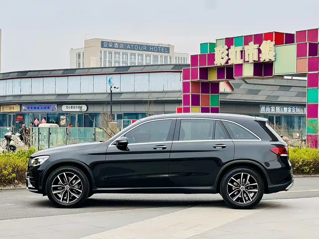 Mercedes-Benz GLC 2022 — фото 3