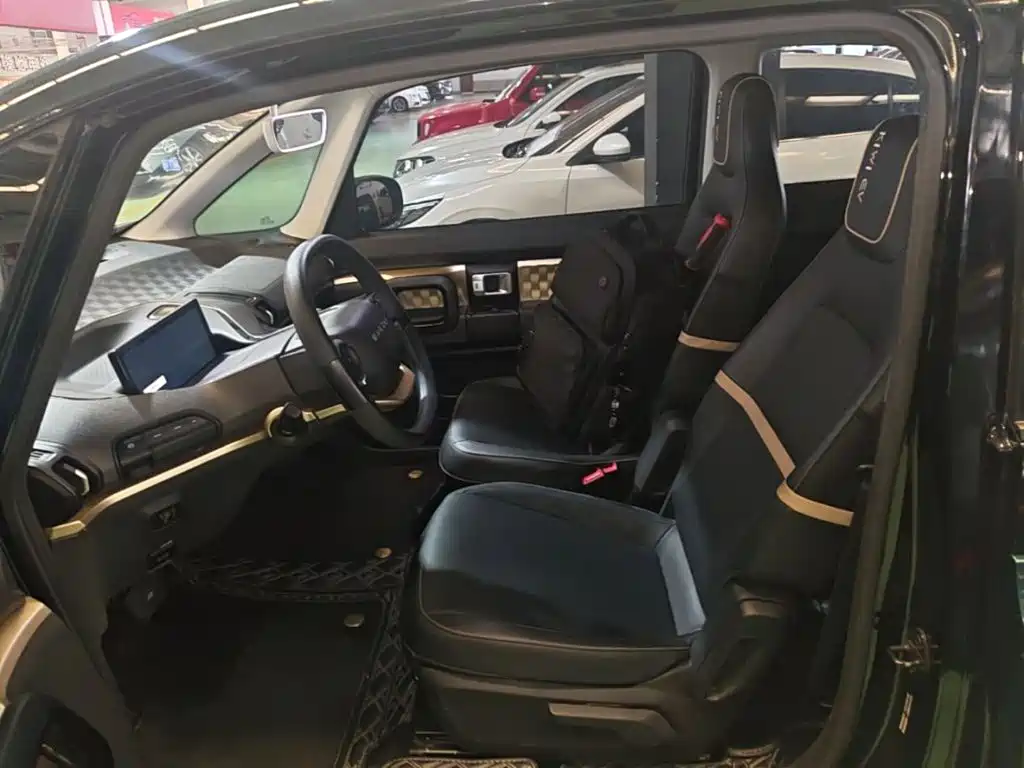 Baojun Kiwi EV 2022 — фото 15