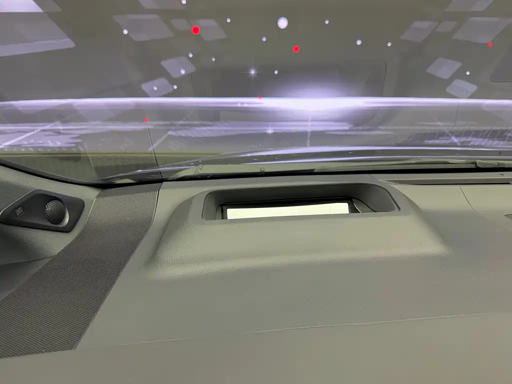 Toyota Alphard 2024 — фото 15